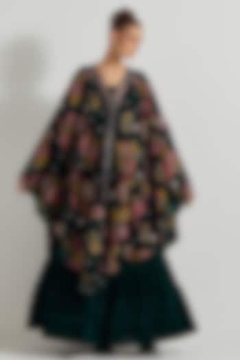 Bottle Green Velvet Hand Embroidered Cape Set by Kavita Bhartia at Pernia's Pop Up Shop