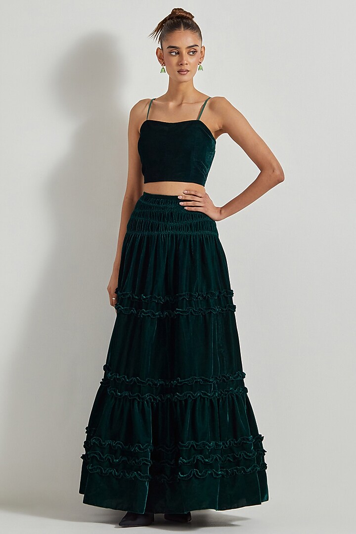 Bottle Green Velvet Hand Embroidered Cape Set by Kavita Bhartia at Pernia's Pop Up Shop