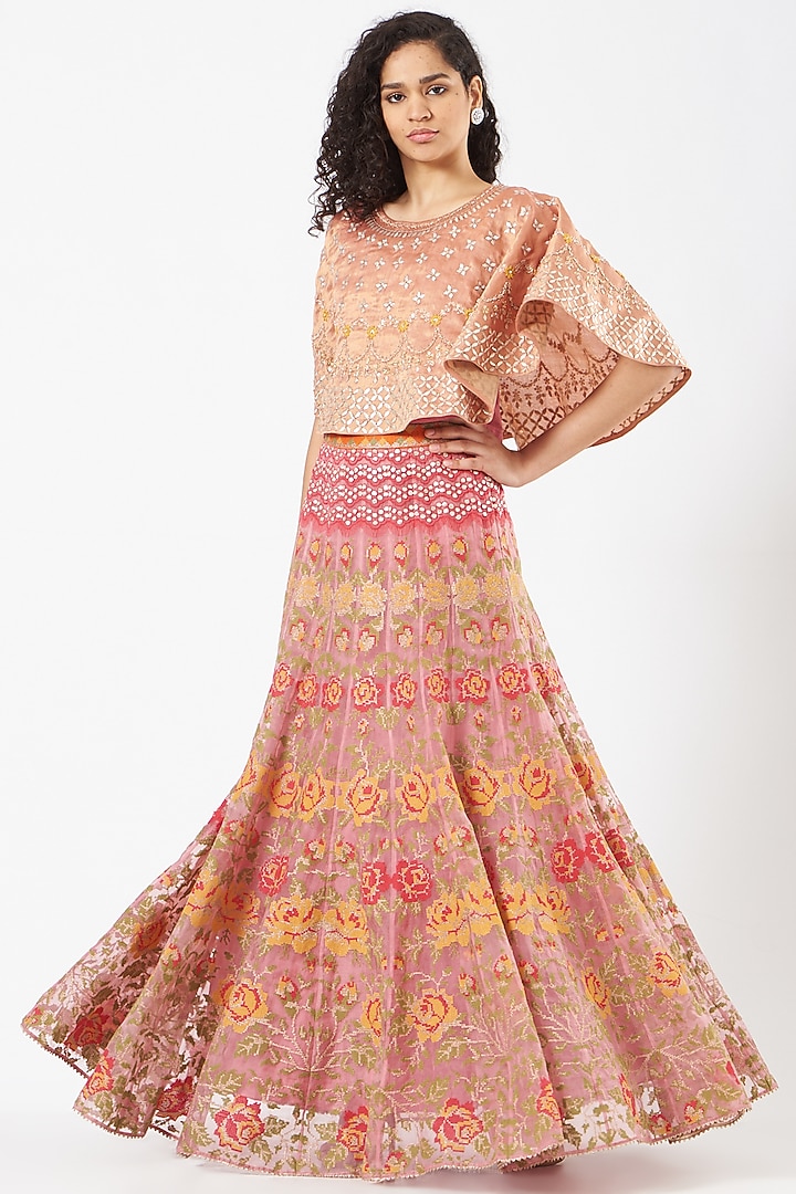 Salmon Pink Embroidered Skirt Set by Kavita Bhartia at Pernia's Pop Up Shop