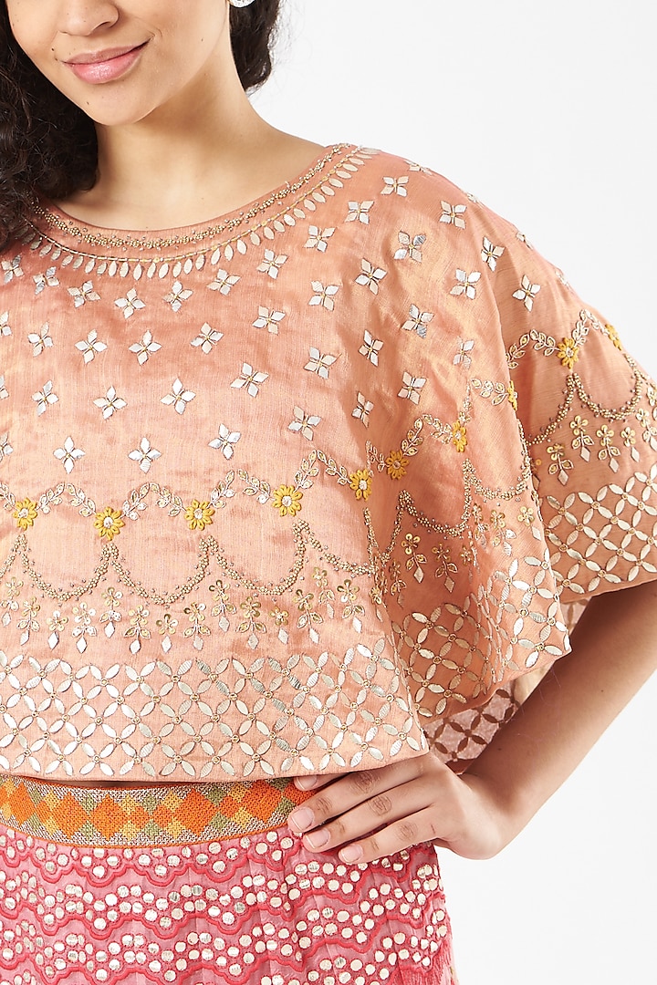 Salmon Pink Embroidered Skirt Set by Kavita Bhartia at Pernia's Pop Up Shop