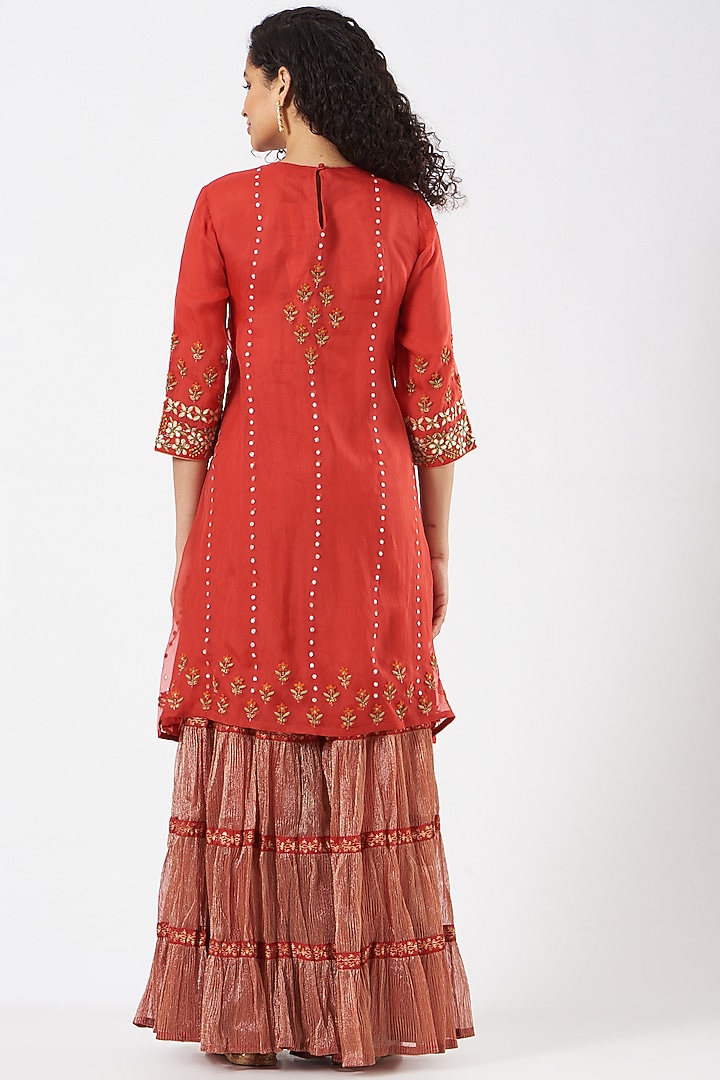 Red Organza Textured Wedding Sharara Set by Kavita Bhartia at Pernia's Pop Up Shop
