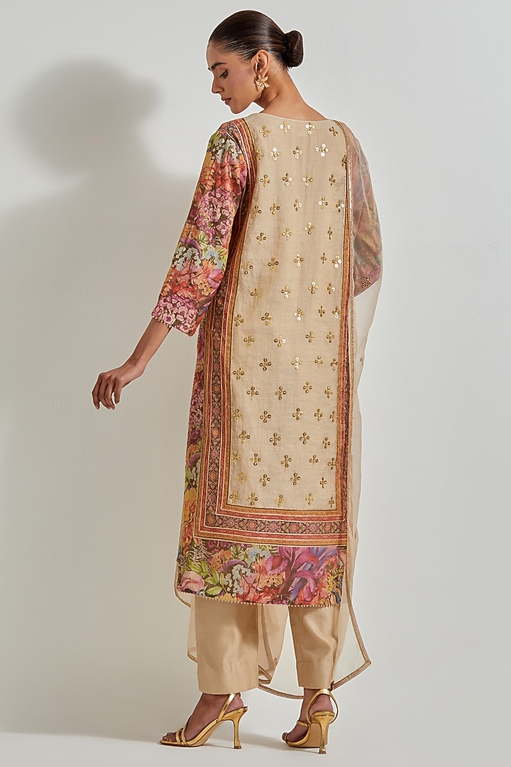 Beige Tissue Chanderi & Organza Hand Embellished Kurta Set by Kavita Bhartia at Pernia's Pop Up Shop