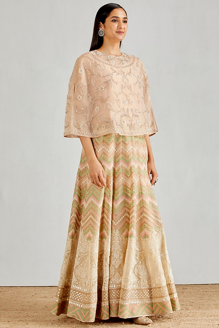 Light Pink Hand Embellished Chikankari Skirt Set by Kavita Bhartia at Pernia's Pop Up Shop
