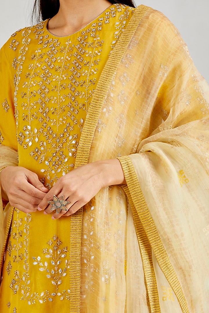 Yellow Hand Embellished Tiered Wedding Sharara Set by Kavita Bhartia at Pernia's Pop Up Shop