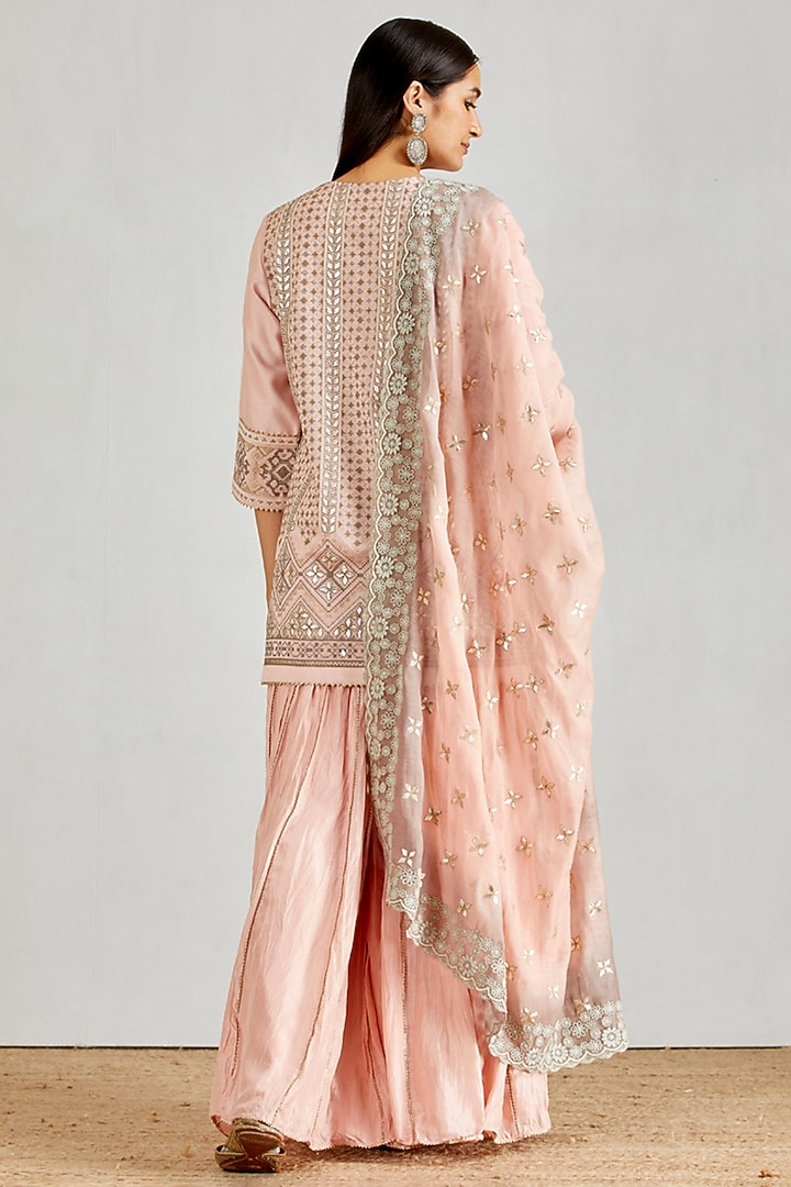 Pink Hand Embroidered Wedding Sharara Set by Kavita Bhartia at Pernia's Pop Up Shop