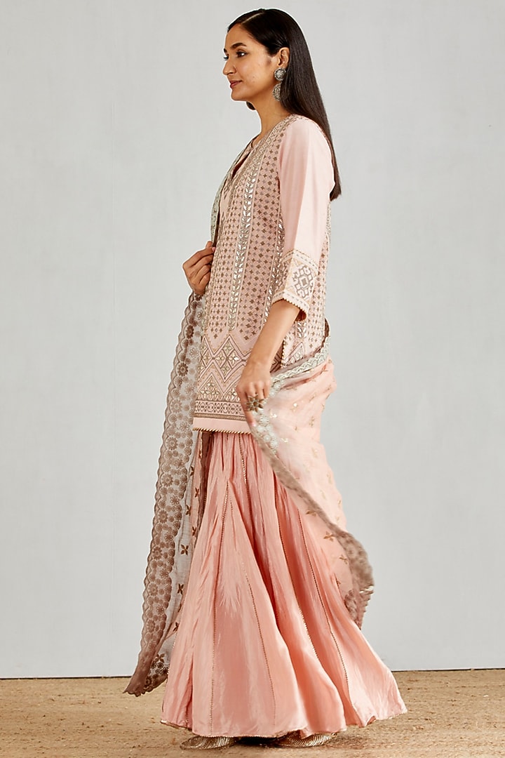 Pink Hand Embroidered Wedding Sharara Set by Kavita Bhartia at Pernia's Pop Up Shop