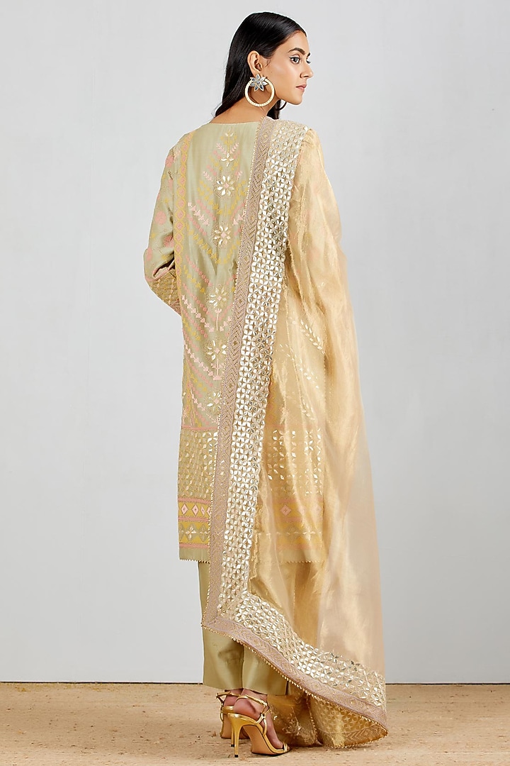 Sage Green Embroidered Kurta Set by Kavita Bhartia at Pernia's Pop Up Shop