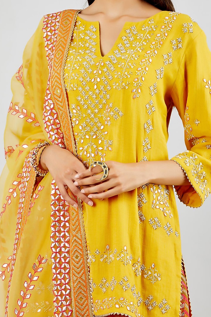 Yellow Hand Embellished Bridal Sharara Set by Kavita Bhartia at Pernia's Pop Up Shop