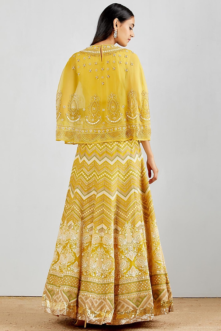 Yellow Chanderi Embroidered Skirt Set by Kavita Bhartia at Pernia's Pop Up Shop
