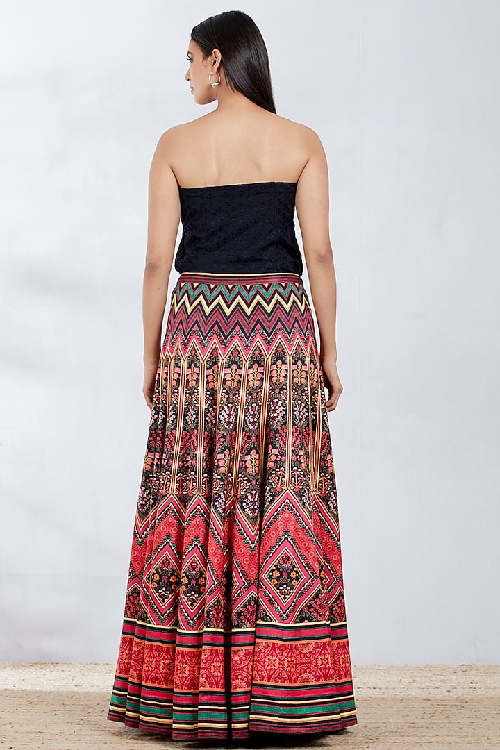 Multi Colored Printed Skirt Set by Kavita Bhartia at Pernia's Pop Up Shop