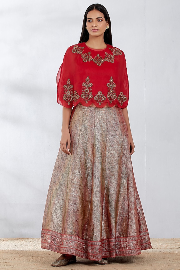 Red Brocade Silk Skirt Set by Kavita Bhartia at Pernia's Pop Up Shop