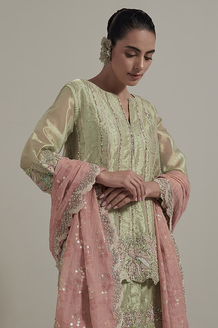 Green Tissue Hand Embellished Kurta Set by Kavita Bhartia at Pernia's Pop Up Shop