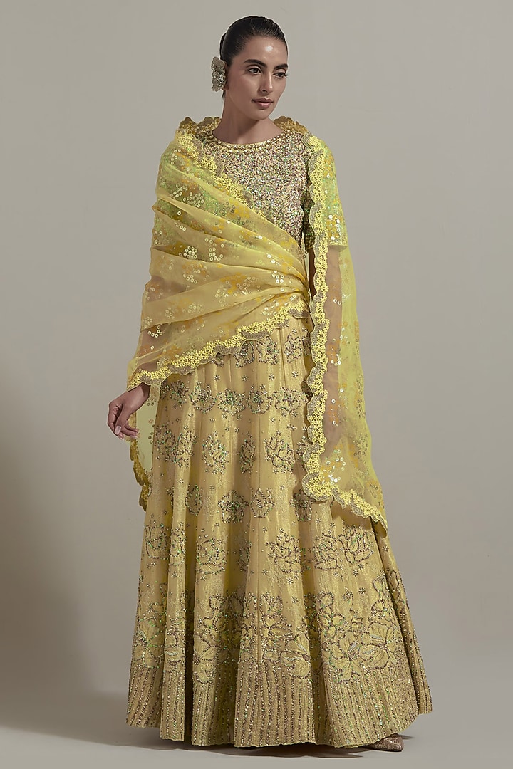 Green & Gold Cotton Lycra Hand Embellished Bridal Lehenga Set by Kavita Bhartia at Pernia's Pop Up Shop