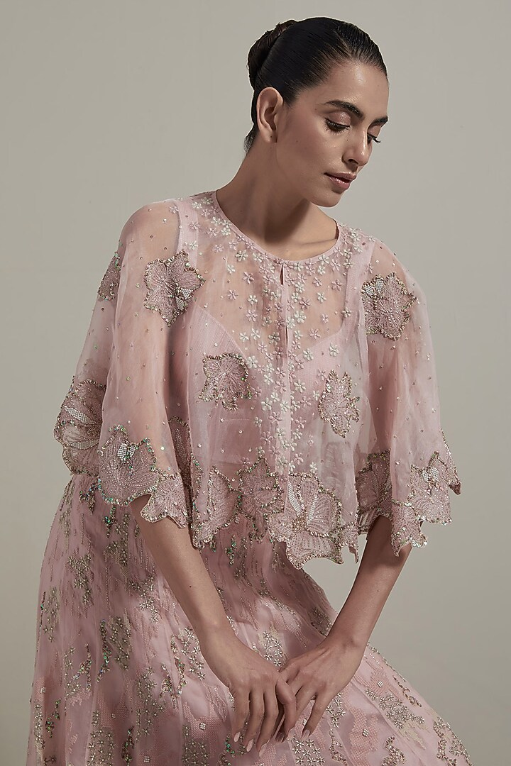 Pink Organza Tissue Hand Embellished Cape Set by Kavita Bhartia at Pernia's Pop Up Shop