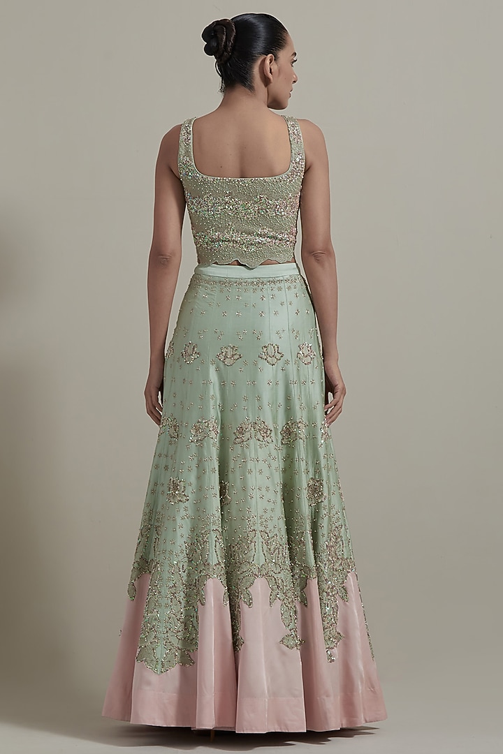 Green Malai Satin & Organza Wedding Lehenga Set by Kavita Bhartia at Pernia's Pop Up Shop
