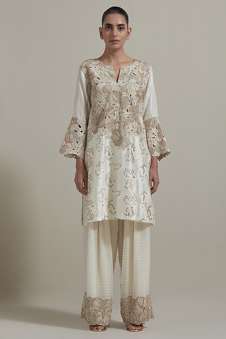 Ivory Silk & Lurex Georgette Cutwork Embellished Kurta Set by Kavita Bhartia at Pernia's Pop Up Shop