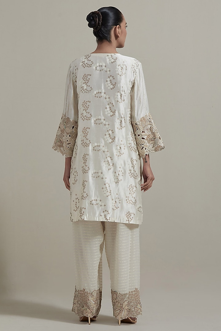 Ivory Silk & Lurex Georgette Cutwork Embellished Kurta Set by Kavita Bhartia at Pernia's Pop Up Shop