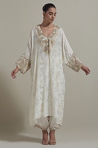 Ivory Silk Hand Embellished Kaftan Kurta Set by Kavita Bhartia