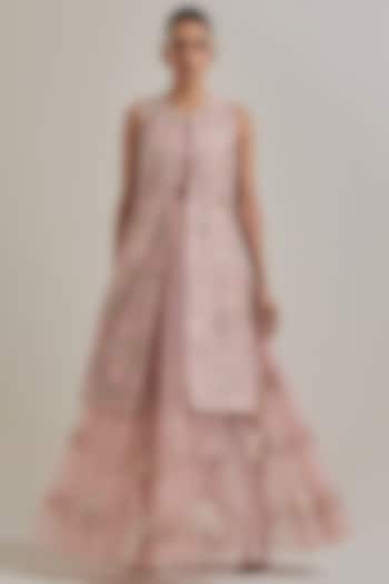 Pink Chanderi & Net Skirt Set by Kavita Bhartia at Pernia's Pop Up Shop