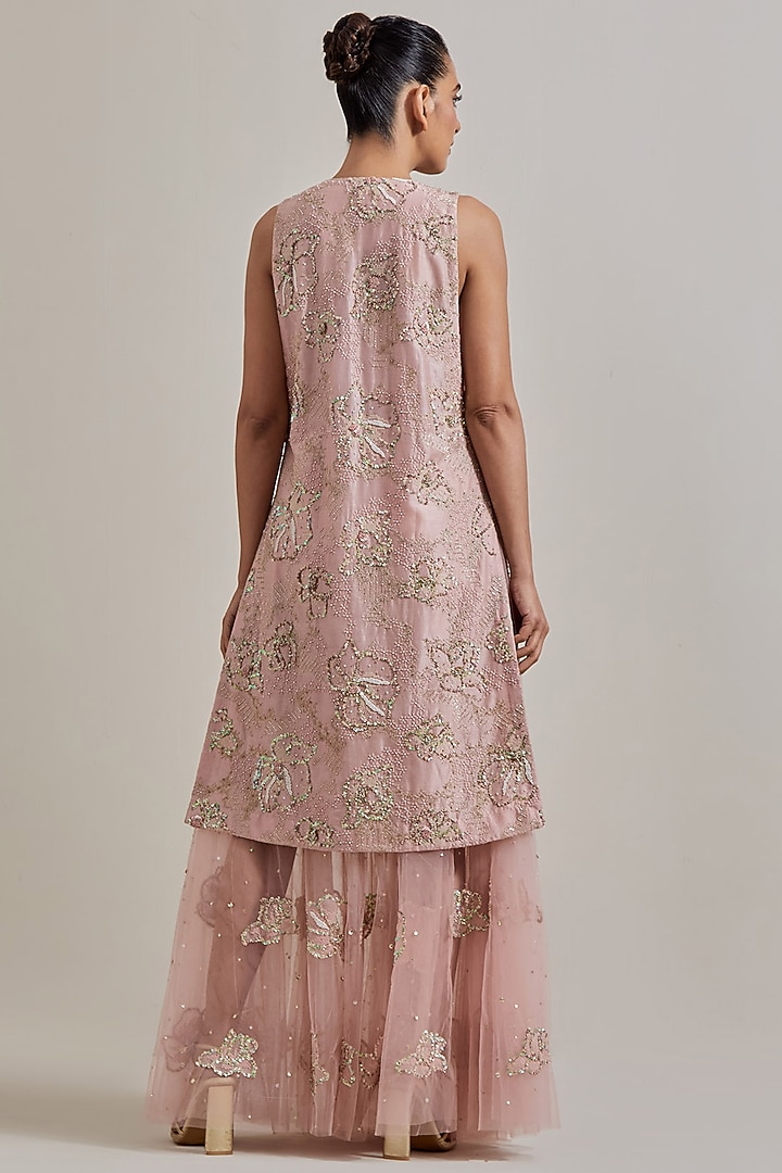 Pink Chanderi & Net Skirt Set by Kavita Bhartia at Pernia's Pop Up Shop