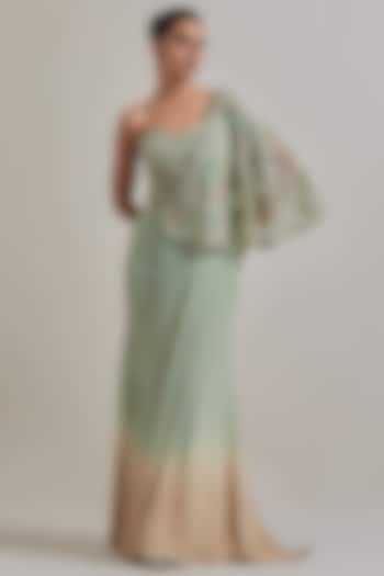 Green Organza Hand Embellished Draped Wedding Saree Set by Kavita Bhartia at Pernia's Pop Up Shop