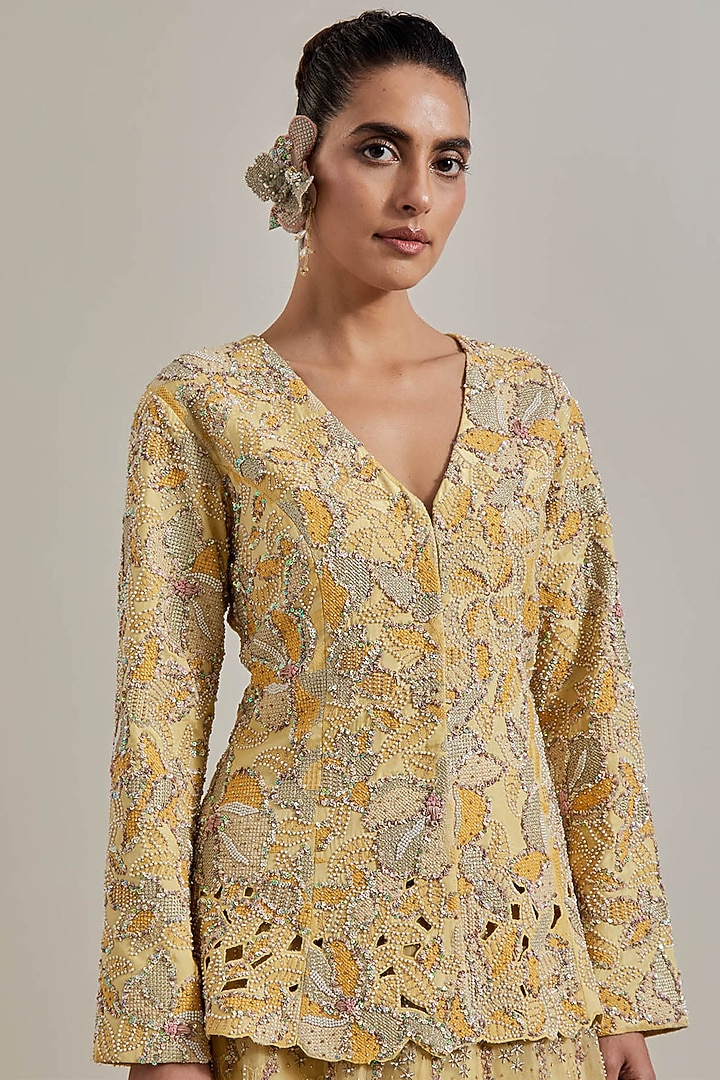 Lemon Yellow Organza Hand Embellished Skirt Set by Kavita Bhartia at Pernia's Pop Up Shop