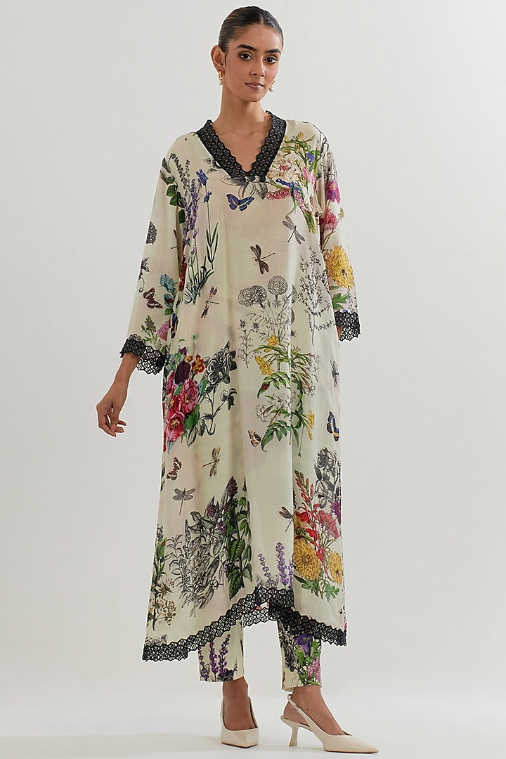 Multi-Colored Silk Printed & Embroidered Kurta Set by Kavita Bhartia at Pernia's Pop Up Shop