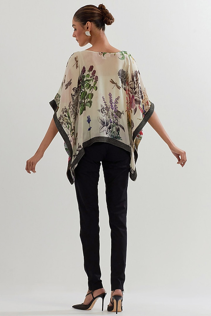 Multi-Colored Georgette printed Kaftan Set by Kavita Bhartia at Pernia's Pop Up Shop