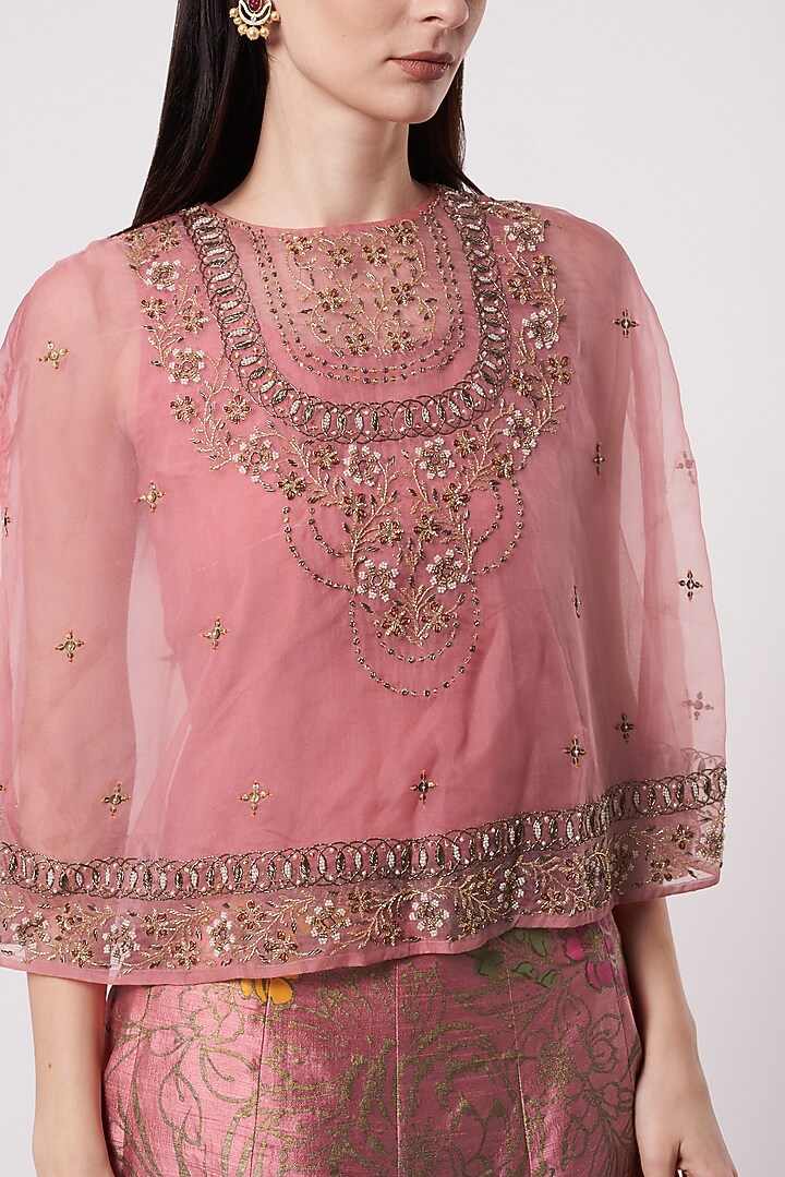 Salmon Pink Floral Printed Skirt Set by Kavita Bhartia at Pernia's Pop Up Shop