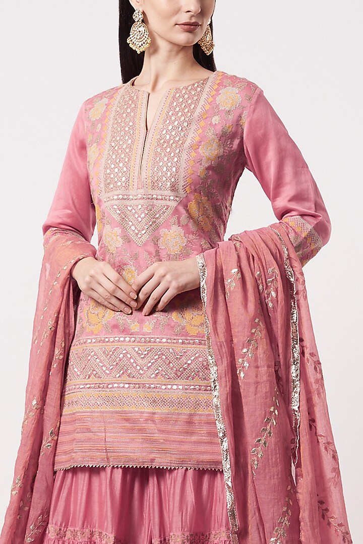 Salmon Pink Embellished Wedding Sharara Set by Kavita Bhartia at Pernia's Pop Up Shop