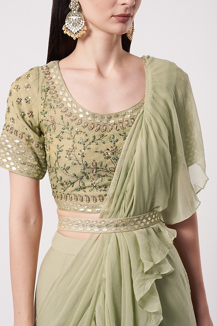 Laurel Green Chiffon Wedding Saree Set by Kavita Bhartia at Pernia's Pop Up Shop