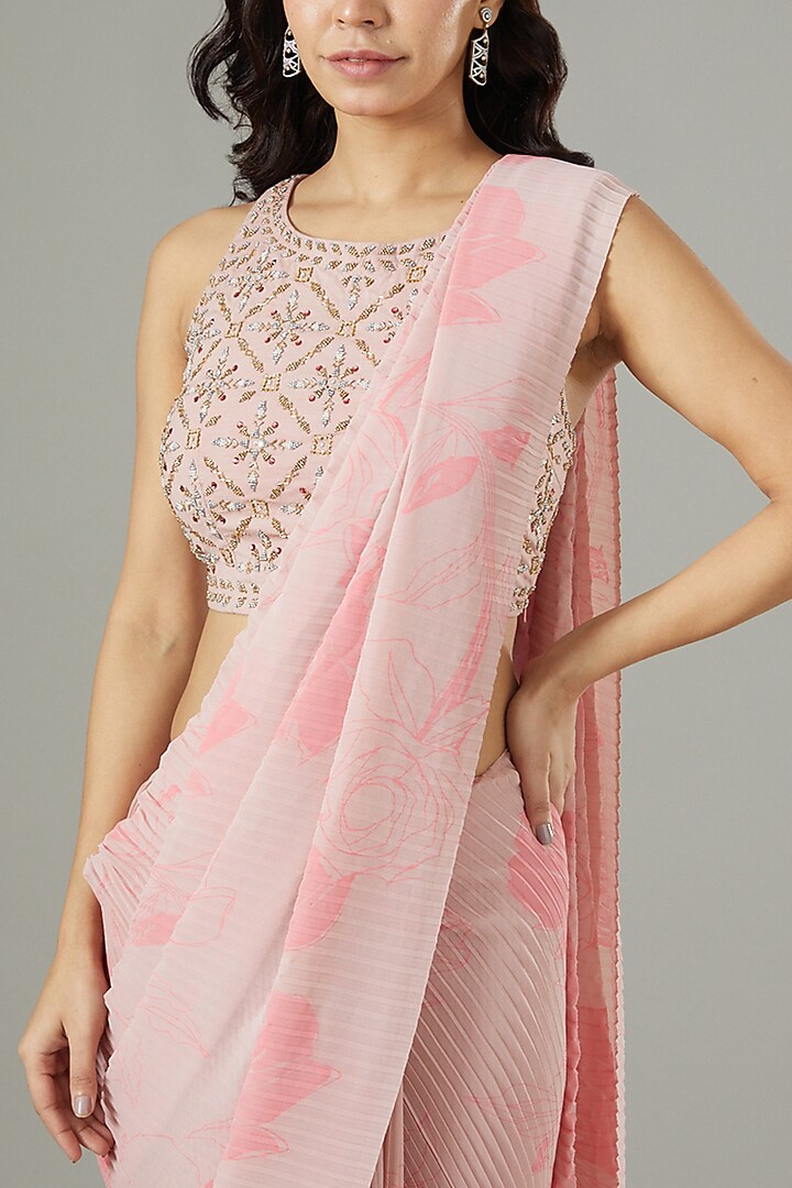 Light Pink Georgette Pre-Stitched Wedding Saree Set by Kavita Bhartia at Pernia's Pop Up Shop