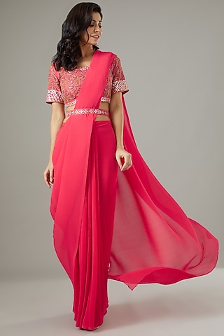 Carrot Red Georgette Pre-Stitched Saree Set by Kavita Bhartia