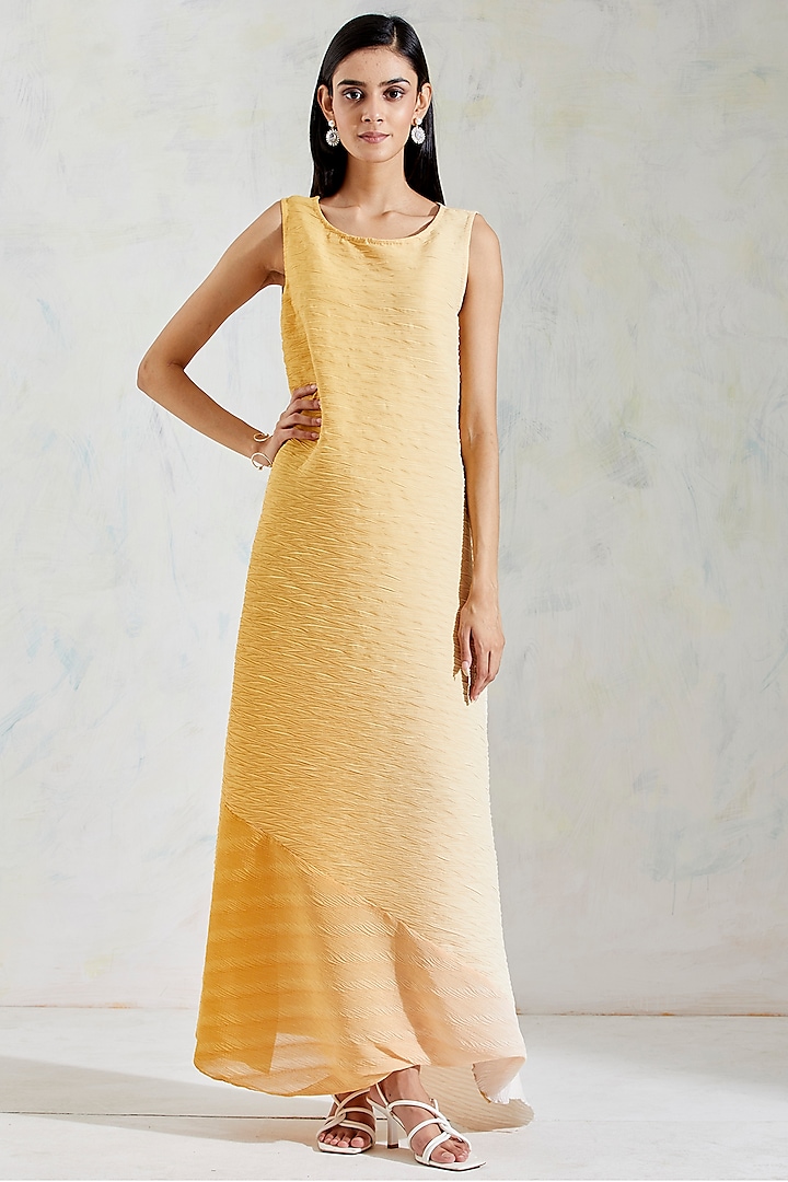 Ivory & Yellow Shaded Crinkle Georgette Dress by Kavita Bhartia