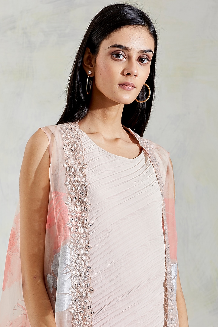 Pink Hand Embroidered Cape With Dress by Kavita Bhartia at Pernia's Pop Up Shop