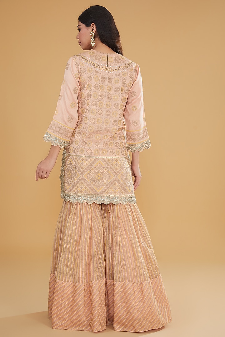Peach-Pink Mesh Textured Wedding Sharara Set by Kavita Bhartia at Pernia's Pop Up Shop