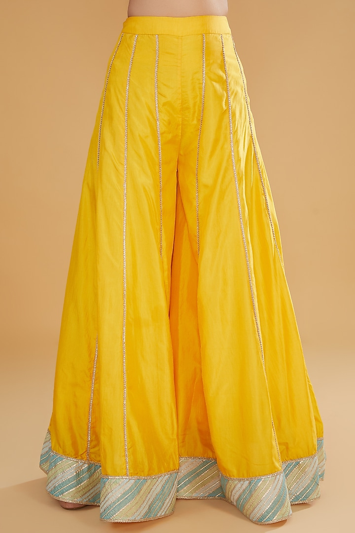Yellow Pure Silk Chevron Bridal Sharara Set by Kavita Bhartia at Pernia's Pop Up Shop