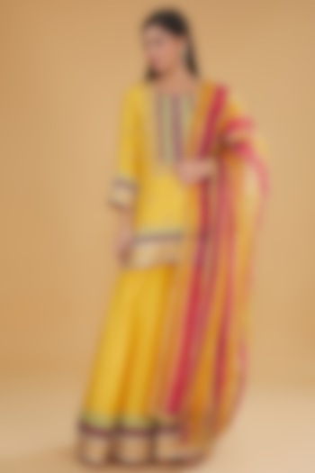 Yellow Pure Silk Zardosi Hand Embroidered Bridal Sharara Set by Kavita Bhartia at Pernia's Pop Up Shop
