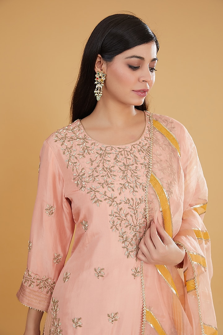 Peach Organza Chevron Bridal Sharara Set by Kavita Bhartia at Pernia's Pop Up Shop