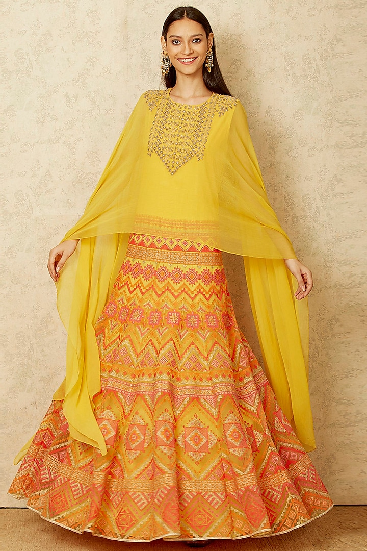 Yellow Embroidered Dress With Dupatta by Kavita Bhartia at Pernia's Pop Up Shop