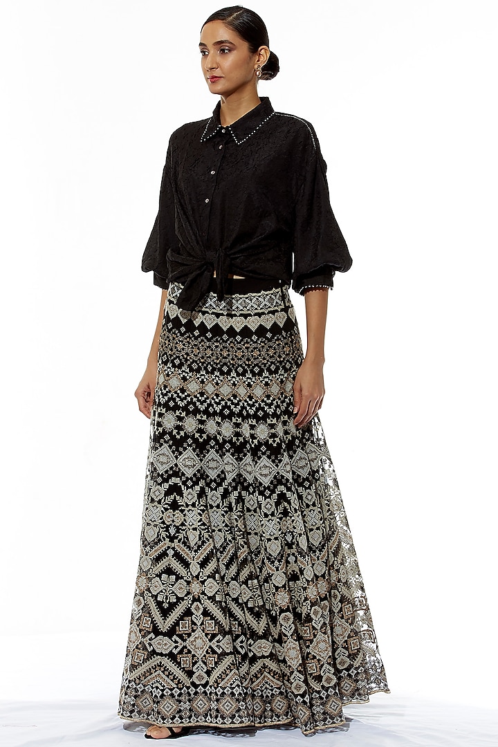 Black Embroidered Skirt Set by Kavita Bhartia