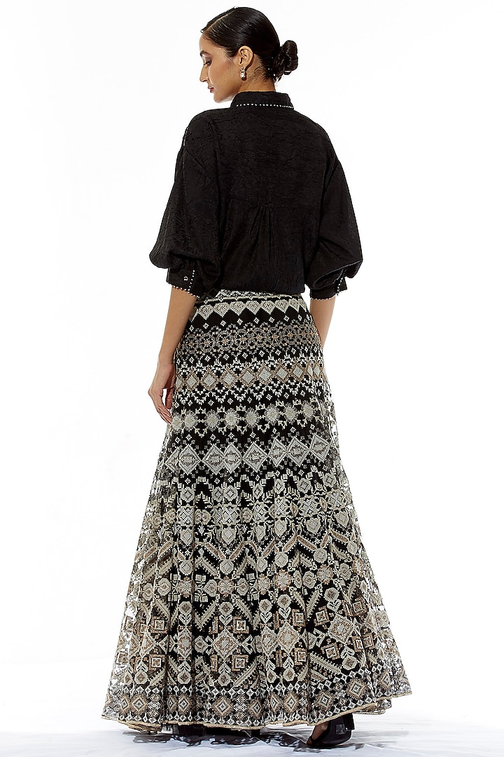 Black Embroidered Skirt Set by Kavita Bhartia at Pernia's Pop Up Shop