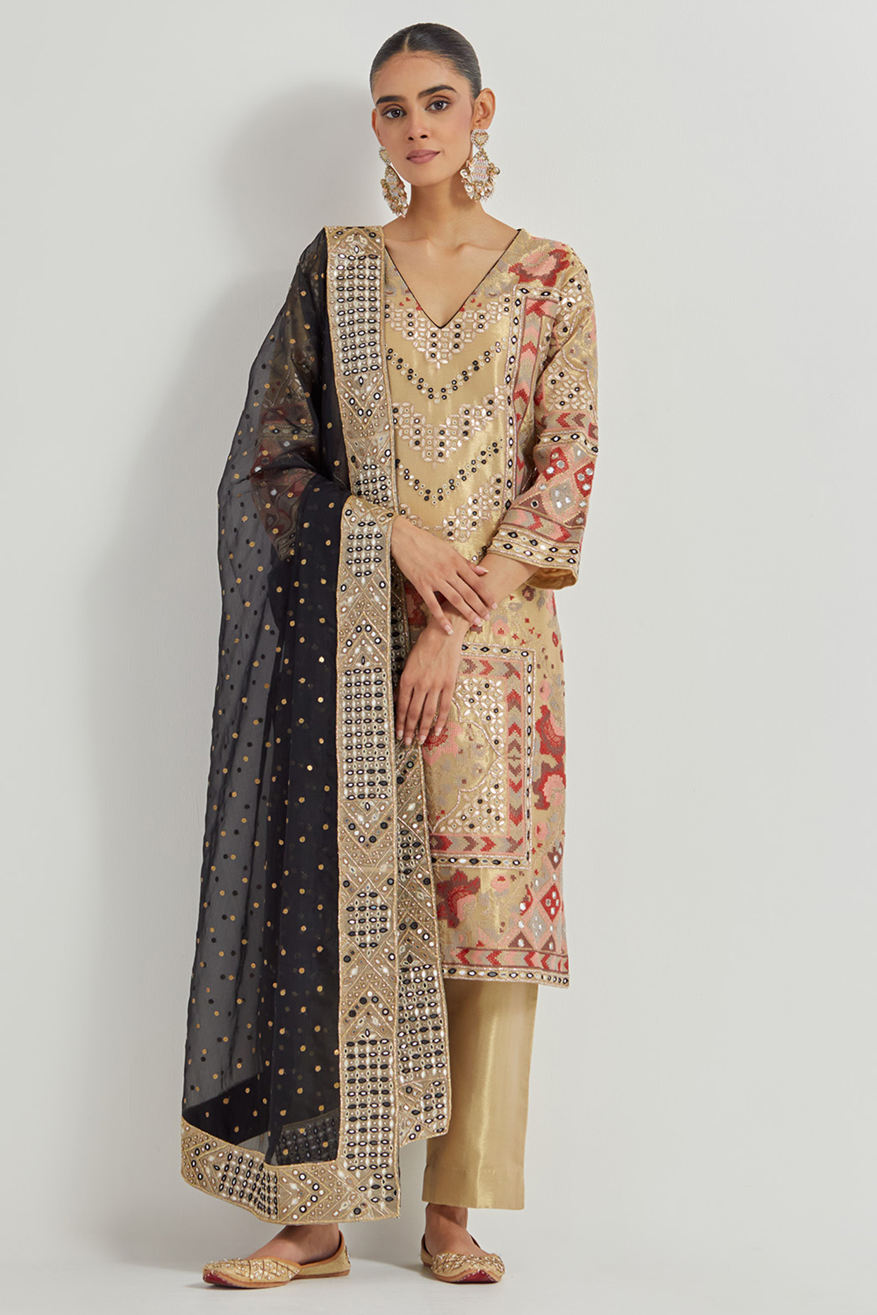 Gold Tissue & Organza Mirror Embroidered Kurta Set by Kavita Bhartia at Pernia's Pop Up Shop