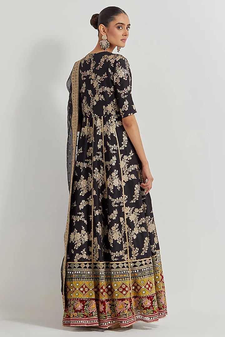 Black Brocade Cross-Stitch Embroidered Bridal Anarkali Set by Kavita Bhartia at Pernia's Pop Up Shop