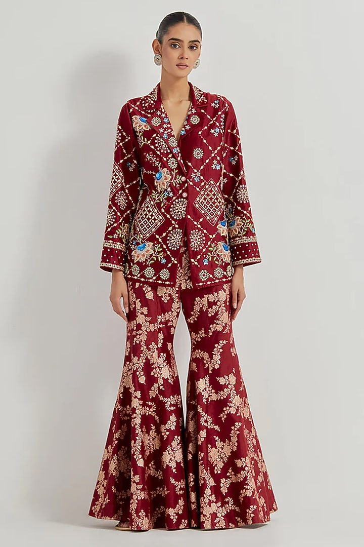 Maroon Chanderi Hand Embroidered Jacket Set by Kavita Bhartia at Pernia's Pop Up Shop