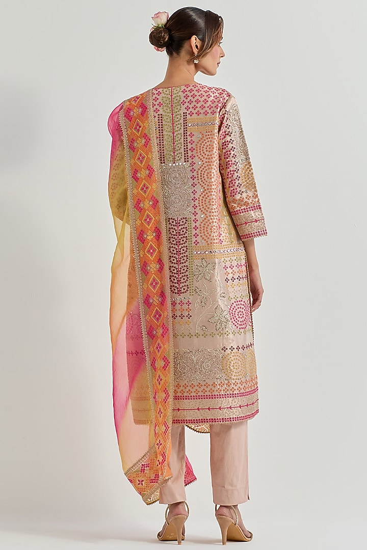 Beige Tissue & Organza Resham Hand Embellished Kurta Set by Kavita Bhartia at Pernia's Pop Up Shop