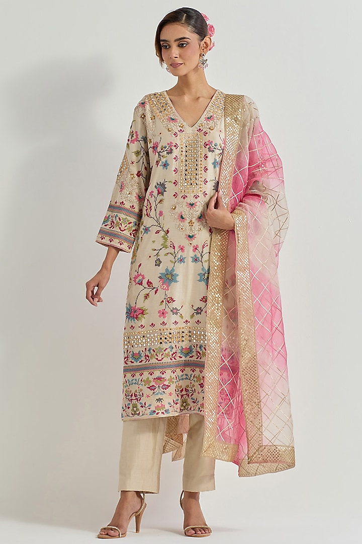 Ivory Chanderi Organza Embellished Kurta Set by Kavita Bhartia at Pernia's Pop Up Shop
