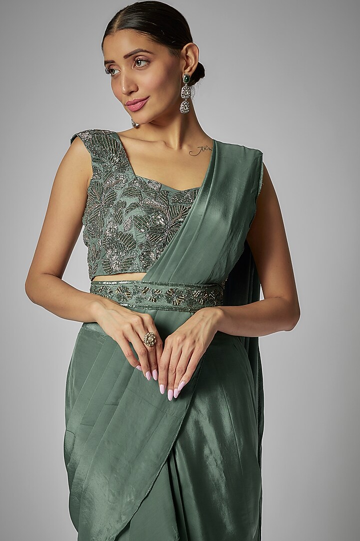 Green Crepe Pre-Draped Wedding Saree Set by Kshitij Choudhary at Pernia's Pop Up Shop