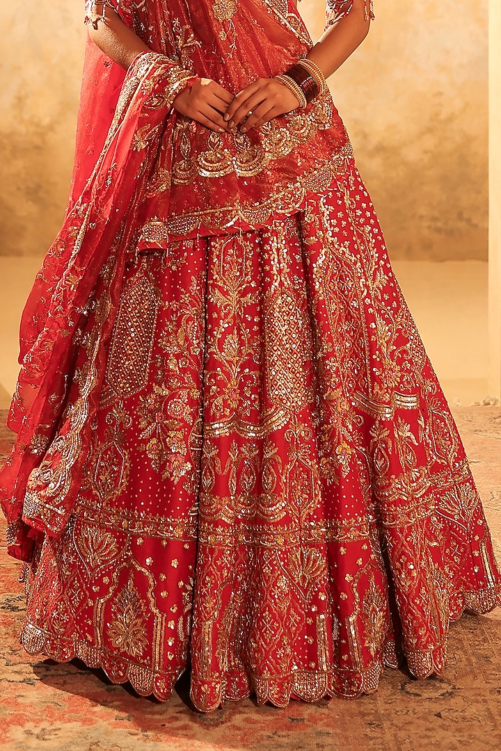 Red Pure Silk Nakshi & Dabka Embroidered Bridal Lehenga Set by Kapda Dori at Pernia's Pop Up Shop