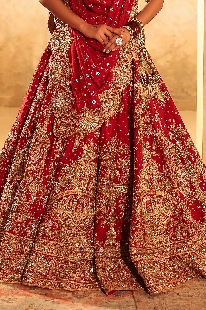 Maroon Pure Silk Nakshi & Dabka Embroidered Bridal Lehenga Set by Kapda Dori at Pernia's Pop Up Shop